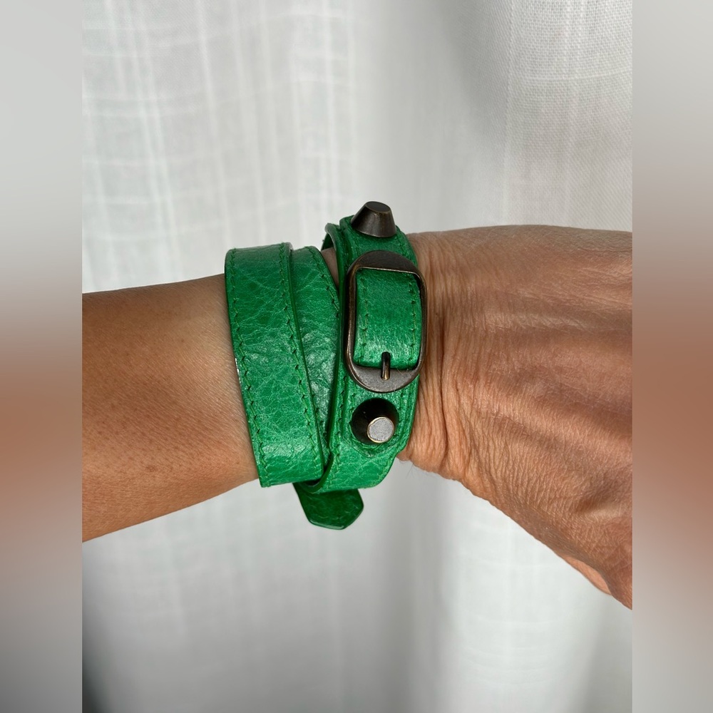 Balenciaga Triple Tour Wrap Bracelet. Too small for me. Perfect condition. - Picture 2 of 7